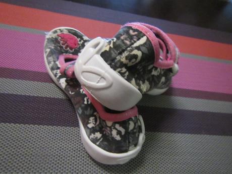 1xbačkory 27 befado-hnedíé s ružovými ozdobami, nelli blu,27