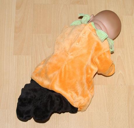 Teplejší sametový overal na halloween+čelenka, 