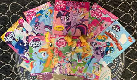 Sada poníkov my little pony a časopisov, zošitkov, 