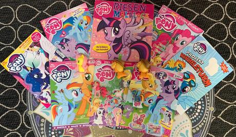 Sada poníkov my little pony a časopisov, zošitkov, 