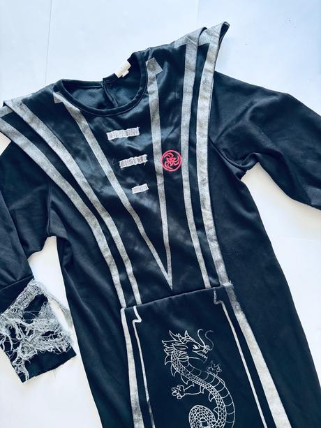 An6/ kostým bojovník halloween - v.5/6 let,