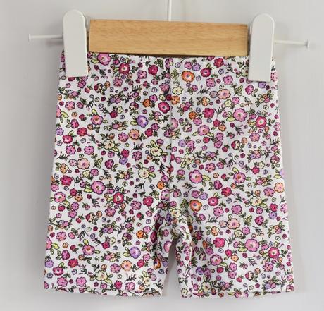 Kraťasy vel. 0 - 3 m, primark,62