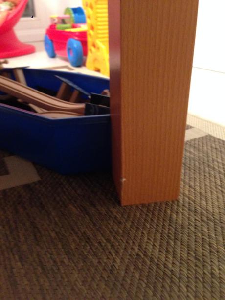 Kidkraft vláčkodráha se stolem - dinosauři, 