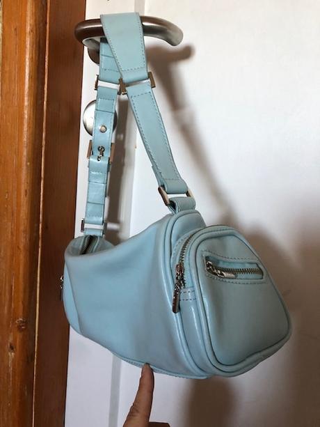 Svetle modra kabelka mango, mango