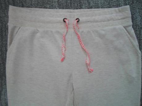 Krémové kalhoty tepláky 3/4, colours of the world,l