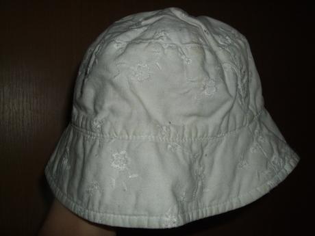 Biely klobúčik 6-12 mesiacov, tu,68