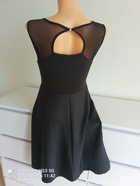 Šaty zn."arin dress" vel."l", l