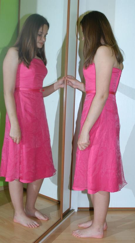 Slavnostní společenské růžové šaty i do tanečních, 36