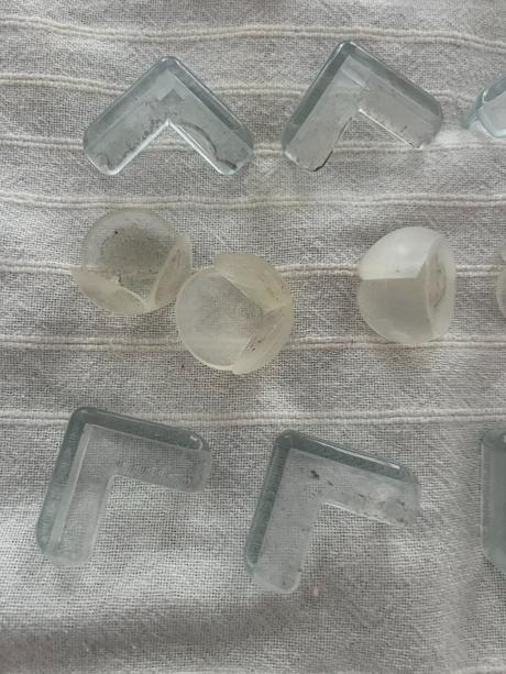 Dětské bezpečnostní silikonové ochrany rohů, 