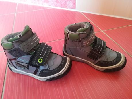 Celoroční botičky, 23