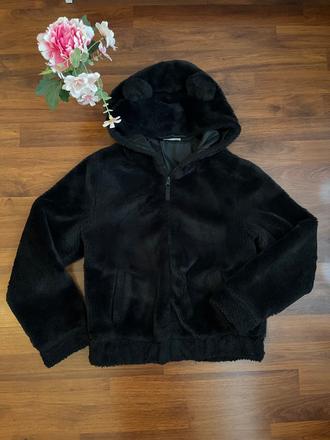 Chlupatá bunda s kapucí a ouškama, 164