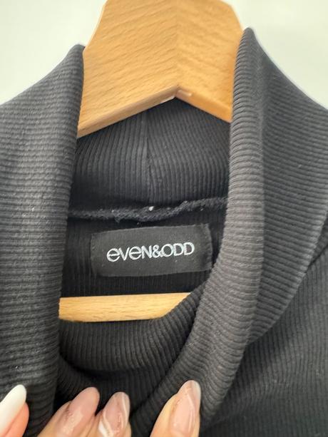 Černý rolák vel.xs / 34, xs