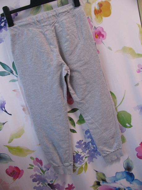 Chlapecké šedé bavlněné tepláky, 152