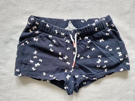 Kraťasy s motýlky, h&m,104