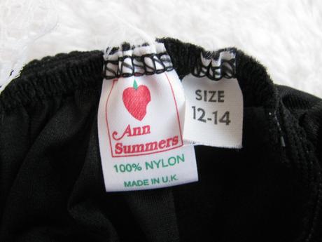 Kostým - sukně se zástěrkou, pokojská apod.,