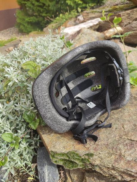 Cyklistická přilba -vel.m, m