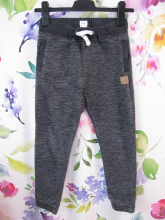 Chlapecké černé bavlněné tepláky se střikem, f&f,140