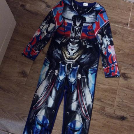 Kostým ,,transformers" 11-12 let, 