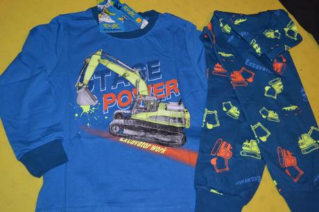 Pyžamo bavlněné kugo,po nasvícení svítí, kugo,98 / 104 / 110 / 122