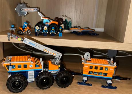 Lego city mobilní polární stanice 60195,