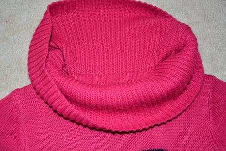 Svetřík rolák se srdíčkem, c&a,122