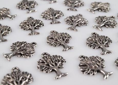 Kovový přívěsek + kroužek - varianta mořský koník,