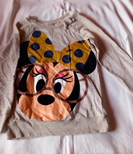 Op 1. mikina s aplikací minnie 10-11 let, disney,146