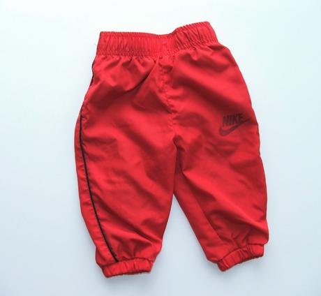 K543 sportovní chlapecké tepláky vel. 68, nike,68