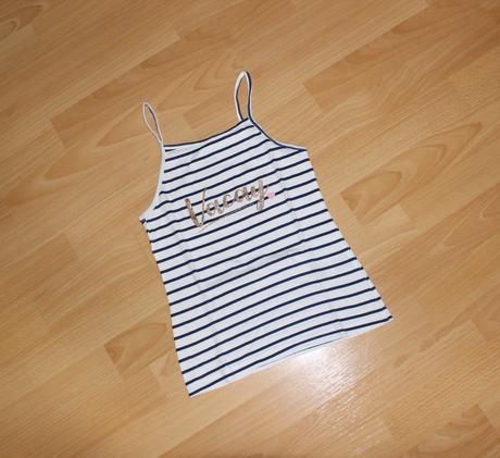 Pruhované tílko, 128