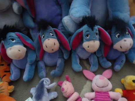 Mix plyšáků medvídek pů a jeho kamarádi,