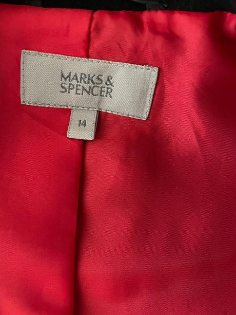 Dámský černý zimní kabát, marks & spencer,l