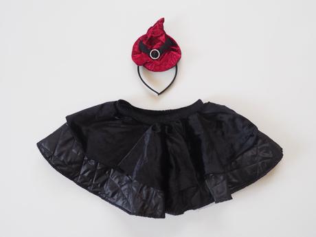 Kostým čarodějnice vel 128, 