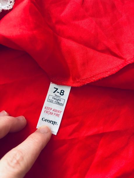 An2/ kostým karkůlka- v.7/8 let zn. george,