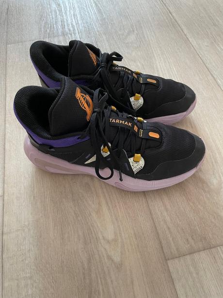 Dětské basketbalové boty tarmak vel. 38, 38