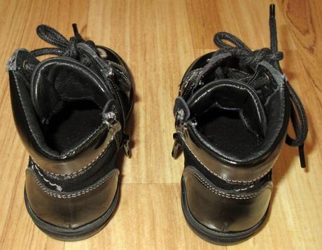 Kotníkové boty, lacoste,23