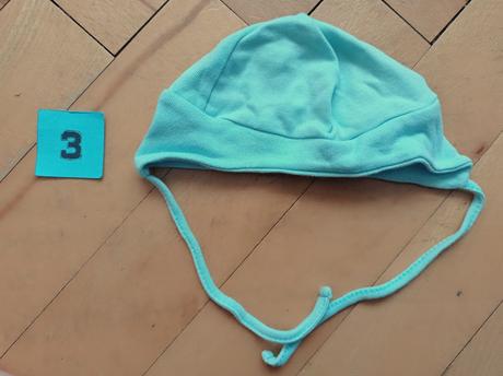 Čepice vel. 62-68, cca 41-44 cm, 62