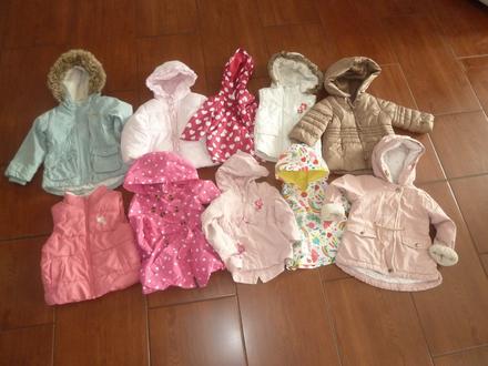 Výprodej - balíky dívčích bund kus 25,-kč, 