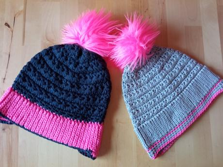 Háčkované čepičky, 128