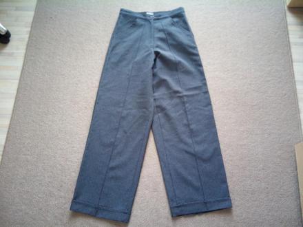 Elegantní šedé kalhoty, 152