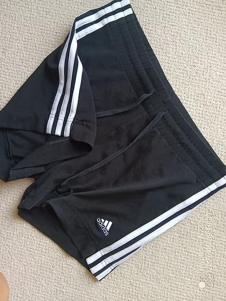 Šortky zn."adidas" vel."s" i větší velikost, adidas,s