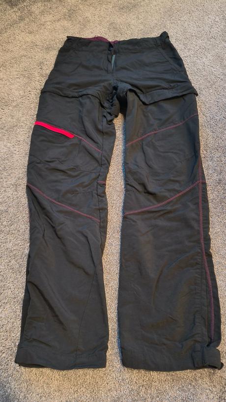 Sportovní kalhoty, decathlon,140