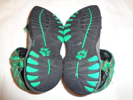 Super zelené sandále, 28