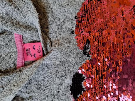 Svetřík s měnícím srdíčkem, vel.122, kiki&koko,122