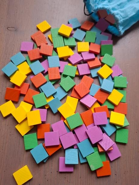 Montessori dřevěná mozaika, kostky, 