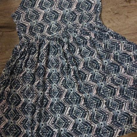 Lehoučké letní šaty, primark,128