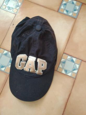 Kšiltovka gap, gap,146