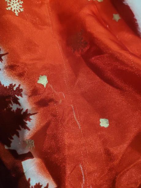 Vánoční šaty, 92