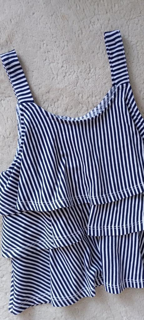 Tílko zn."lc waikiki" vel."5-6let",