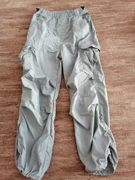 Šusťákové kalhoty, h&m,164