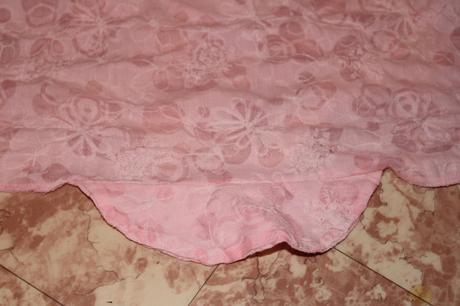 Dívčí letní vyšívaný šátek (obv. 39 - 44 cm), 74